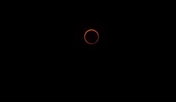 Έκλειψη Ηλίου: Το Δαχτυλίδι της Φωτιάς